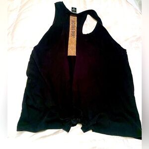 Victoria sport large tank top open Back golden town Victoria sport on back BLK